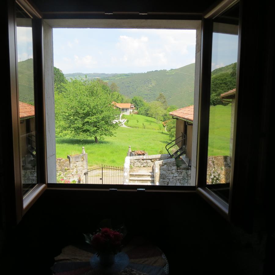 Agroturismo La Casona De Belmonte Ovinana  Exteriér fotografie