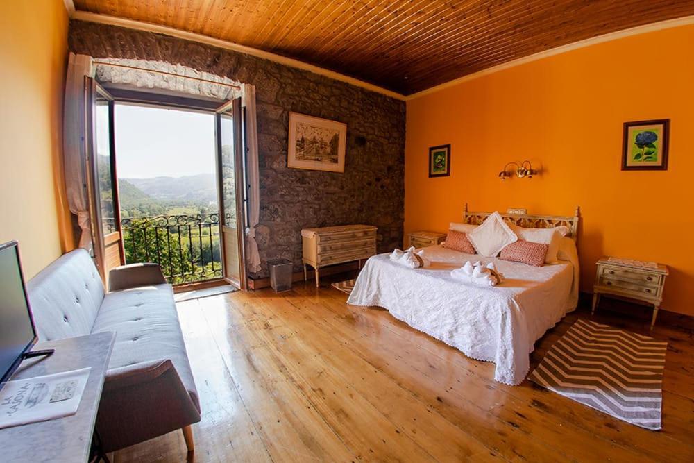 Agroturismo La Casona De Belmonte Ovinana  Exteriér fotografie